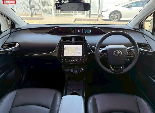 
								TOYOTA PRIUS FOR SALE IN KENYA full									