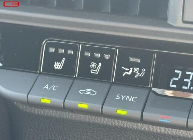 
								TOYOTA CROWN FOR SALE IN KENYA full									