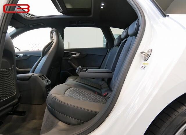 
								AUDI S4 AVANT FOR SALE IN KENYA full									