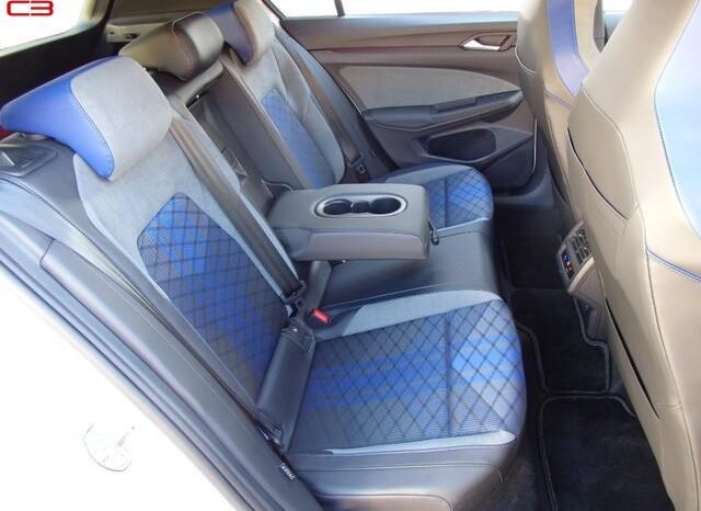 
								VOLKSWAGEN GOLF R FOR SALE IN KENYA full									
