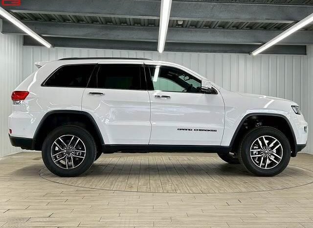 
								CHRYSLER JEEP JEEP GRAND CHEROKEE FOR SALE IN KENYA full									