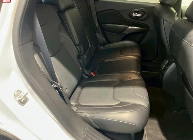 
								CHRYSLER JEEP JEEP CHEROKEE FOR SALE IN KENYA full									